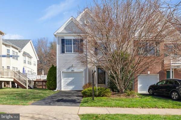 303 WINTER WALK DR, Gaithersburg, MD 20878