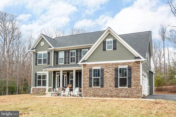 22 HARTWOOD VALLEY CT, Fredericksburg, VA 22406