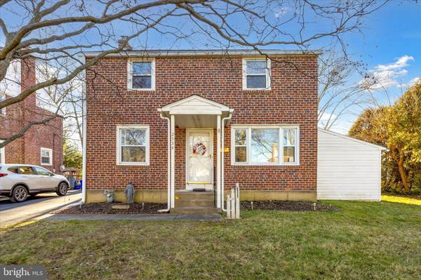 2534 WOODLEIGH RD, Havertown, PA 19083