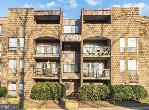 11208 CHESTNUT GROVE SQ #11208-111, Reston, VA 20190