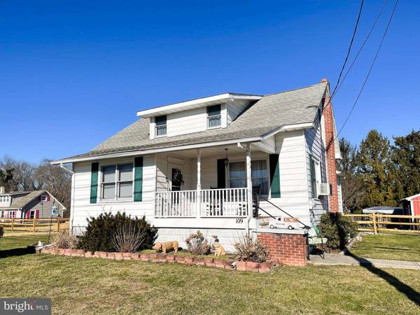 109 SALEM ST, Elmer, NJ 08318