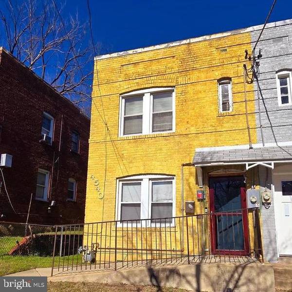 4540 EADS ST NE, Washington, DC 20019