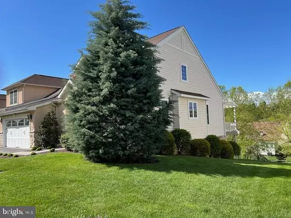 Lancaster, PA 17601,2810 MIMOSA LN #31