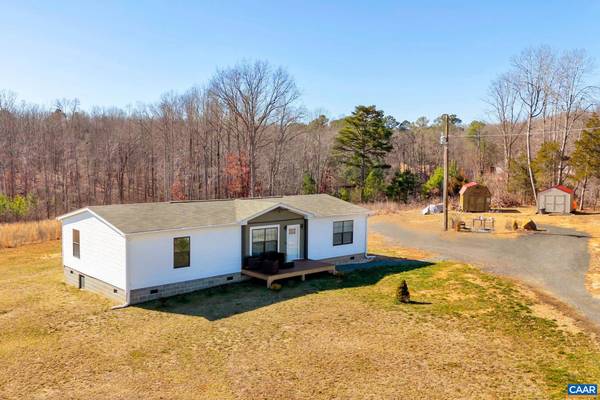 76 RURITAN LAKE RD, Scottsville, VA 24590