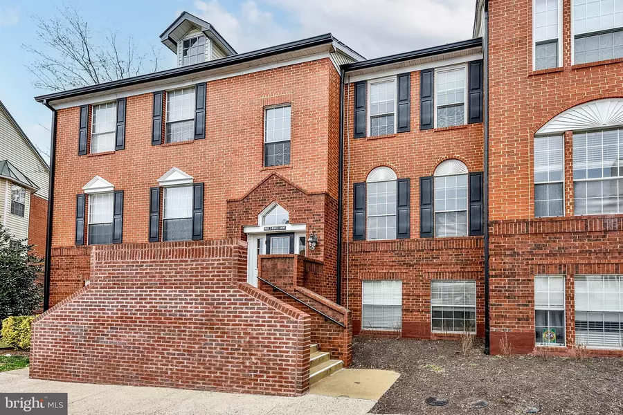 662 GATEWAY DR SE #205, Leesburg, VA 20175