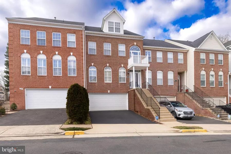 6320 DUNMAN WAY, Alexandria, VA 22315