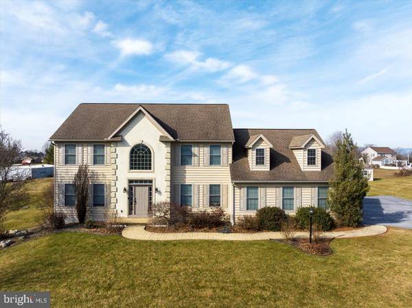 31 APPLE CREEK LN, Myerstown, PA 17067