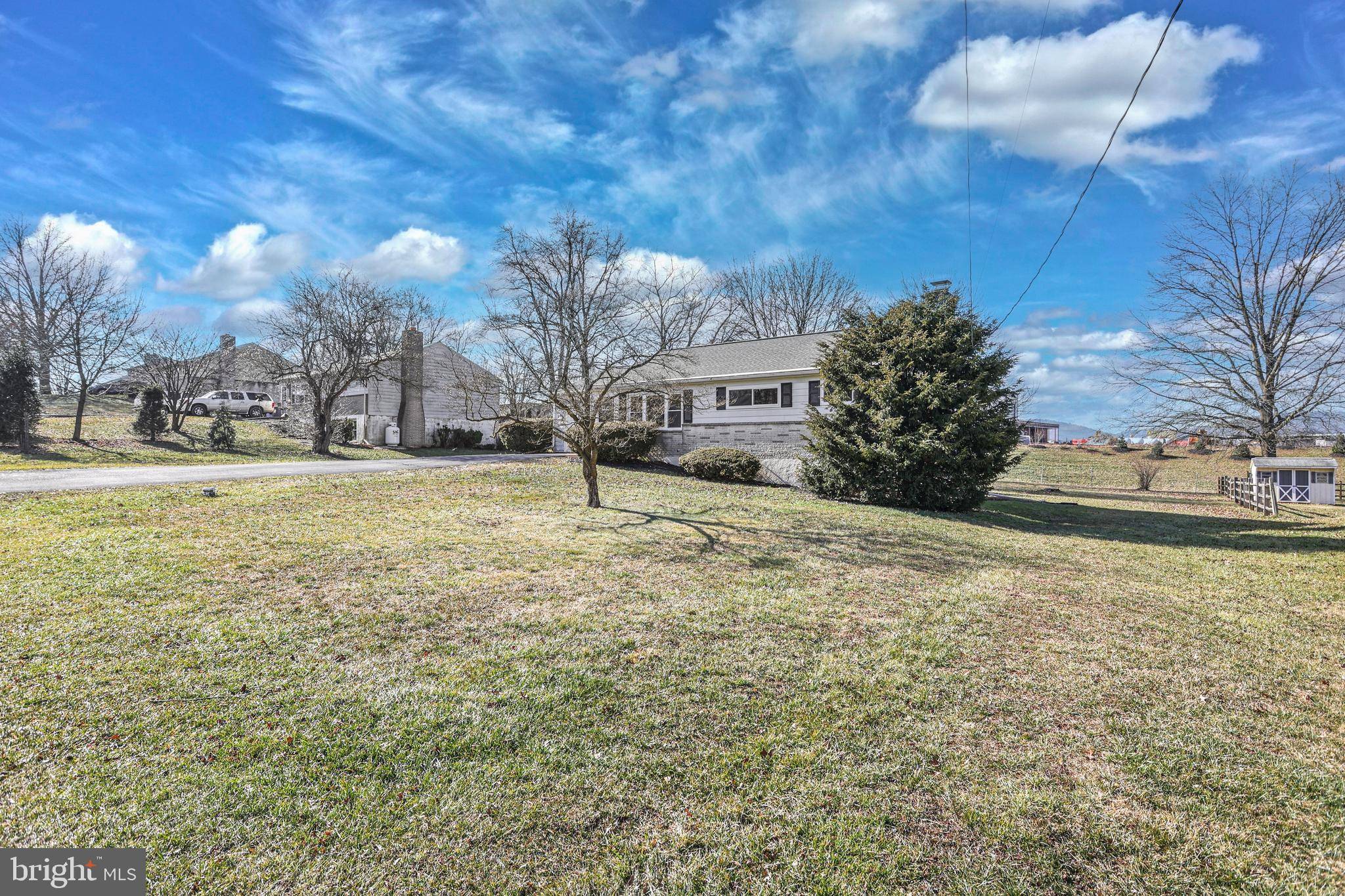 Etters, PA 17319,651 DIANE DR