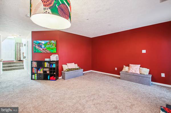 Columbia, MD 21045,7024 DASHER FARM CT