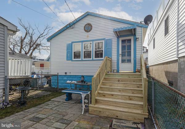 106-.5 W 16TH AVE, Wildwood, NJ 08260