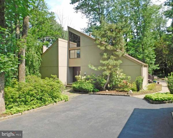 8 HEMLOCK, Ewing, NJ 08628