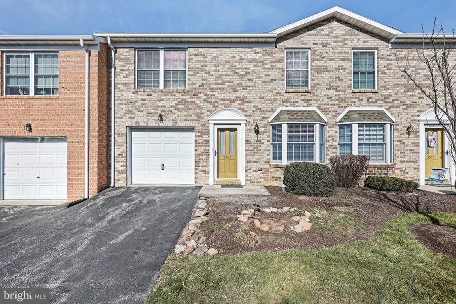 3563 MARK DR #3563, York, PA 17402