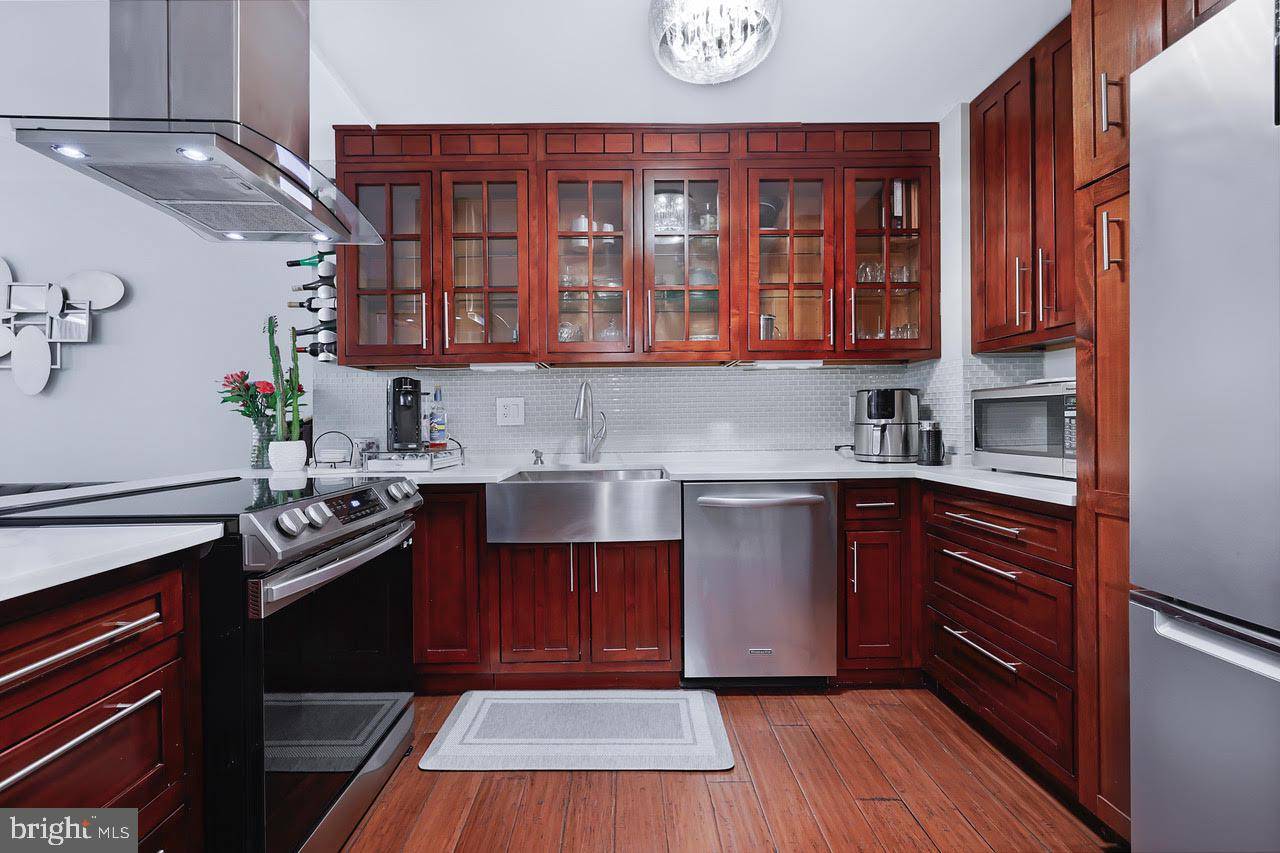 Washington, DC 20036,1718 P ST NW #617