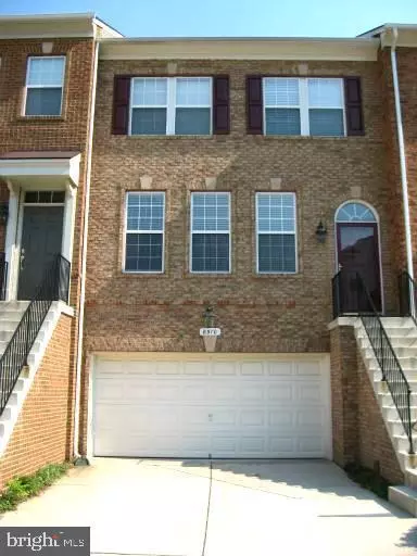 8570 WYNGATE MANOR CT, Alexandria, VA 22309