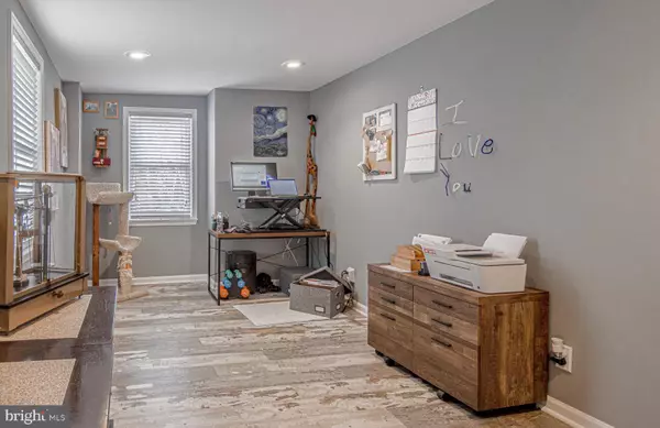 Gibbstown, NJ 08027,265 SWEDESBORO AVE