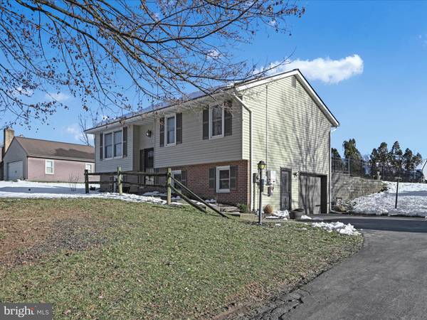 Elizabethtown, PA 17022,1880 STONEMILL DR