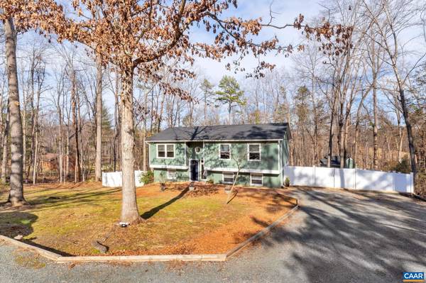 352 BUCK MOUNTAIN RD, Earlysville, VA 22936