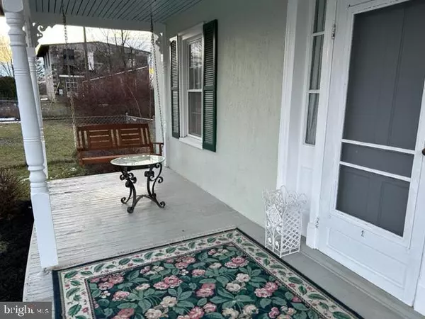 Summit Point, WV 25446,290 VIRGINIA AVE