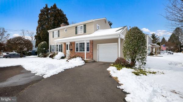 557 MAPLE AVE, Doylestown, PA 18901