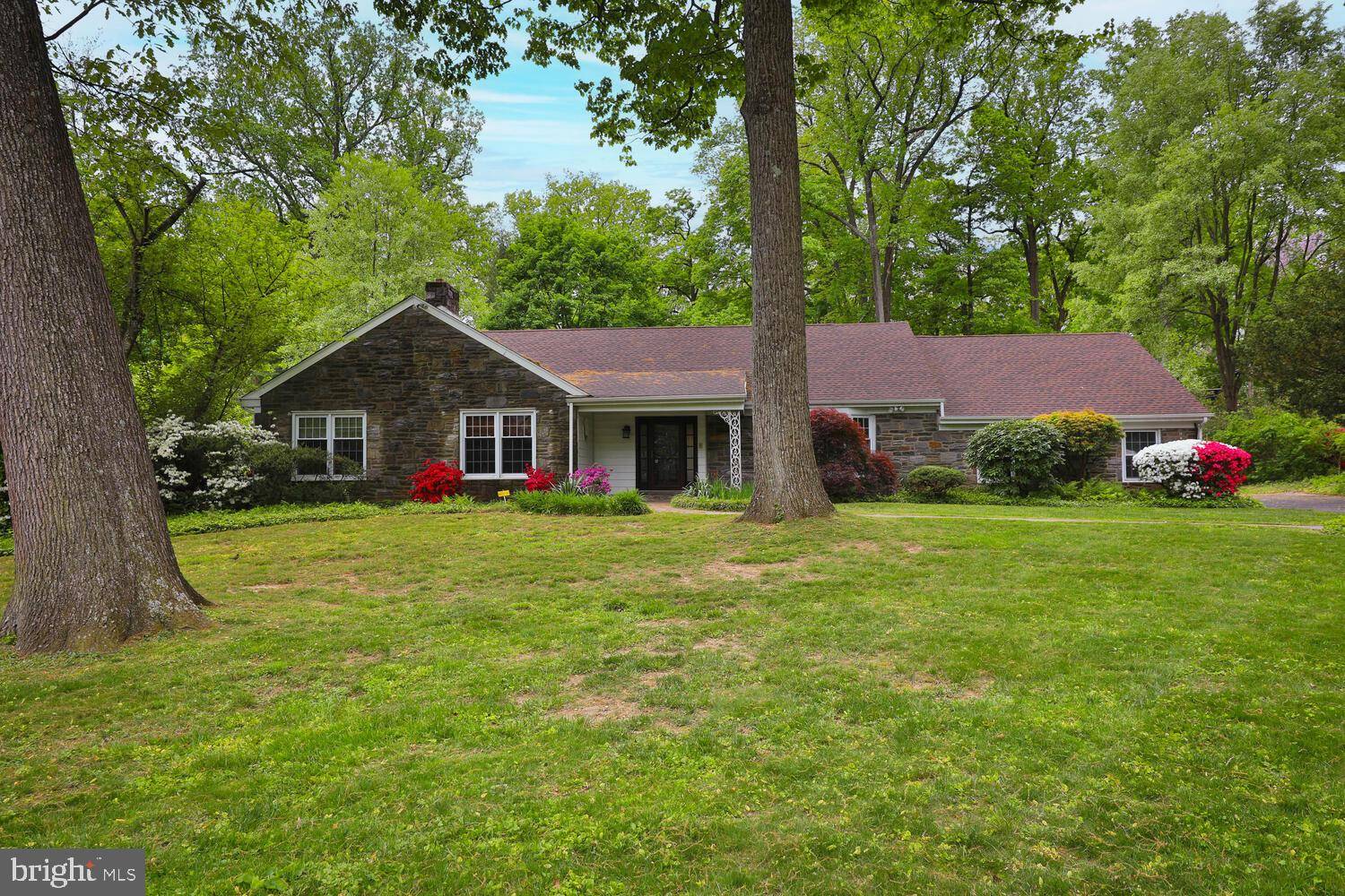 1134 DEVON RD, Jenkintown, PA 19046