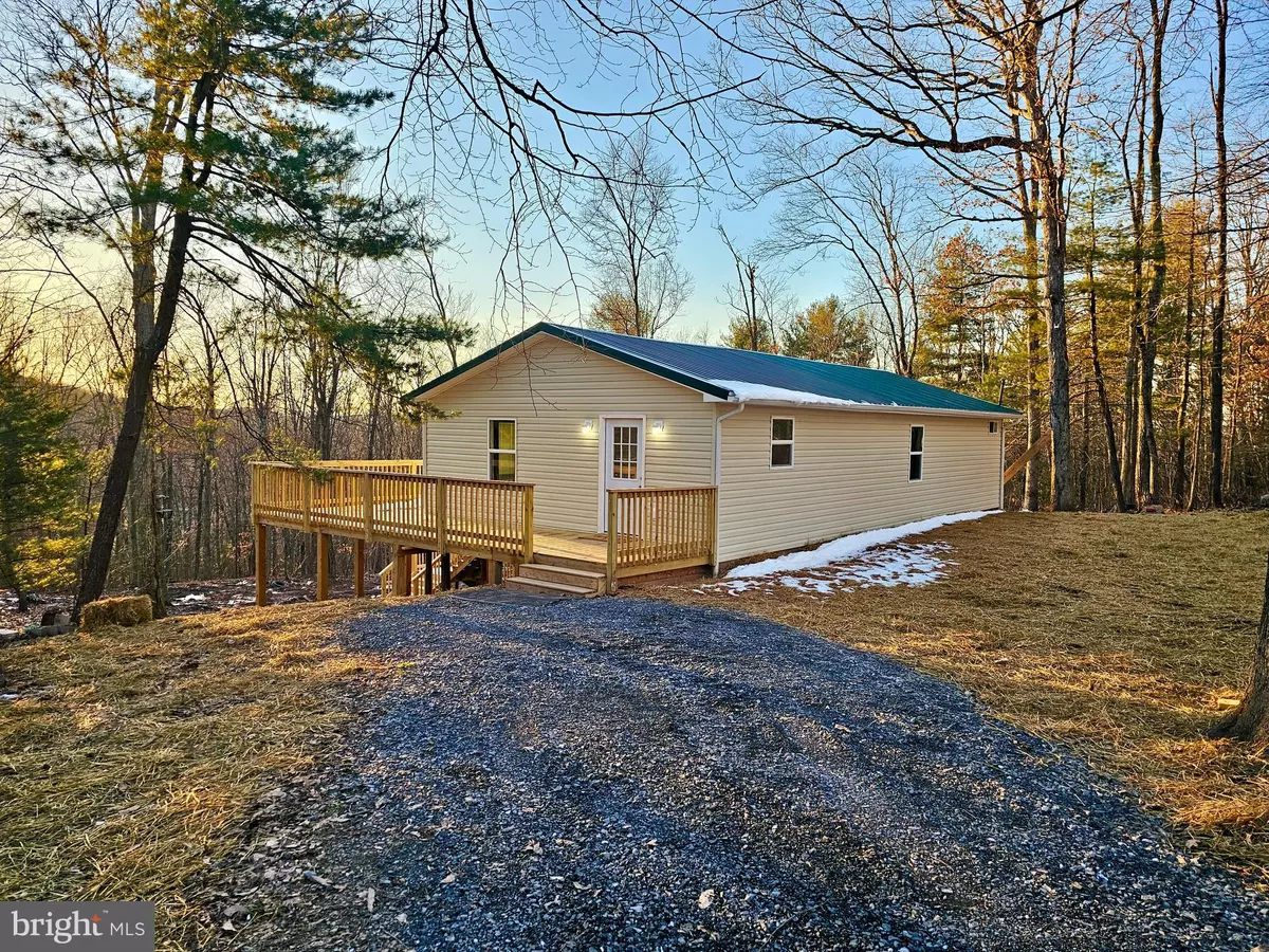 Hedgesville, WV 25427,302 EDENWOOD LN