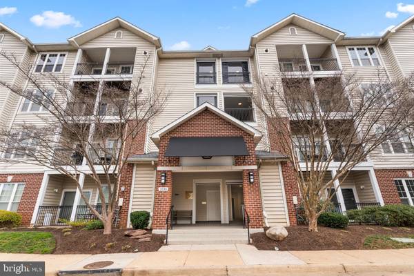 1530 SPRING GATE DR #9113, Mclean, VA 22102