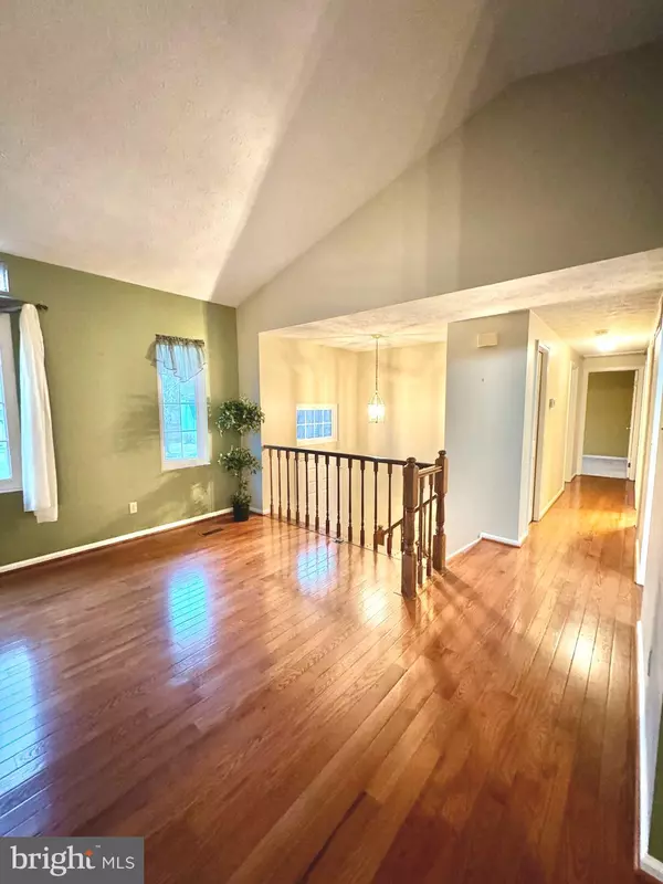 Bowie, MD 20715,8114 GOLD CUP LN