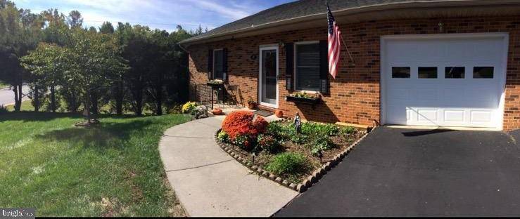 Front Royal, VA 22630,617 MOUNT VIEW ST