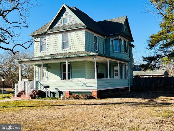 26 COVE ST, Crisfield, MD 21817