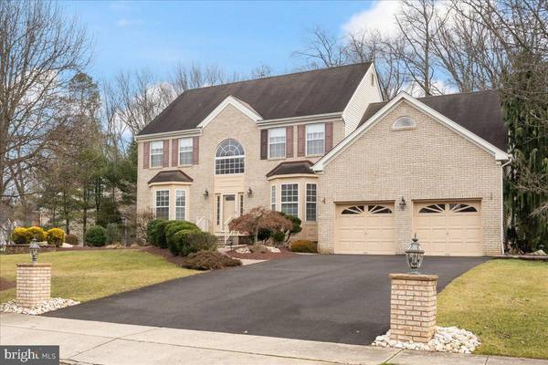 43 SPRUCE MEADOWS DR, Monroe Township, NJ 08831