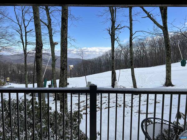 120 EAGLES CT CONDOS, Wintergreen Resort, VA 22967