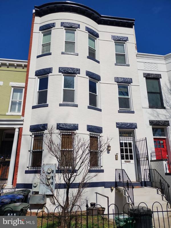 1320 G ST NE, Washington, DC 20002