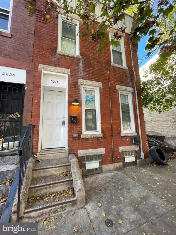 3228 E ST, Philadelphia, PA 19134