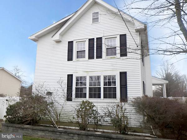 28 SALEM ST, Elmer, NJ 08318