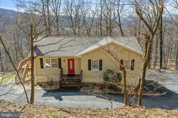 1336 GRANNY SMITH RD, Linden, VA 22642