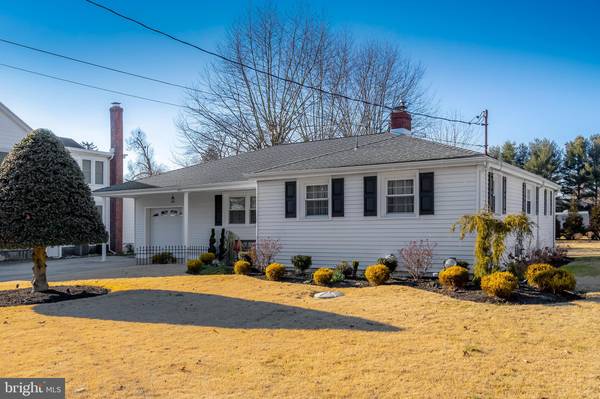 403 KINGS HWY, Mickleton, NJ 08056