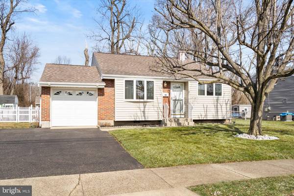 98 ELTON AVE, Hamilton, NJ 08620