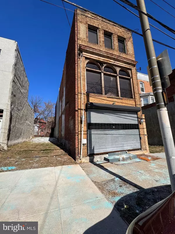 4035 W GIRARD AVE, Philadelphia, PA 19104