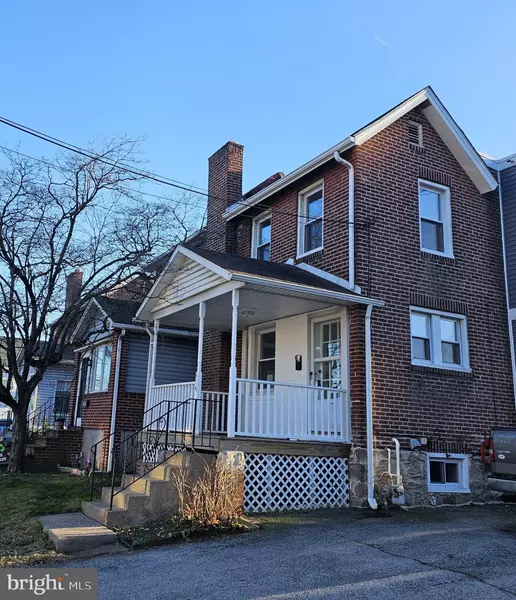 414 LINCOLN AVE, Prospect Park, PA 19076