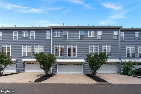Delran, NJ 08075,13 SWAN CT