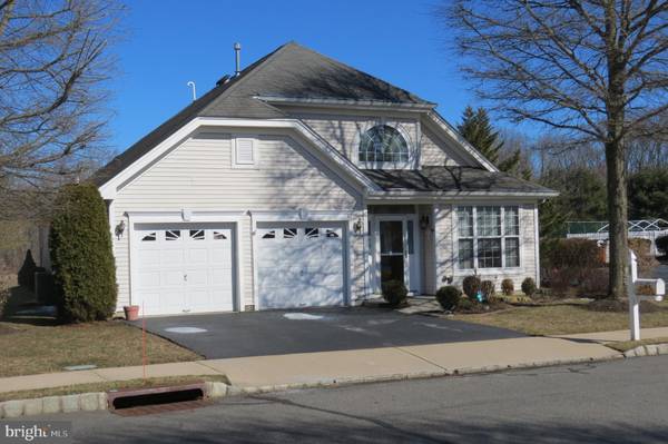 57 HONEY FLOWER DR, Bordentown, NJ 08620