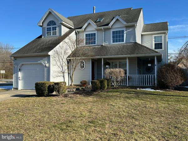 96 WATSON DR, Mount Laurel, NJ 08054