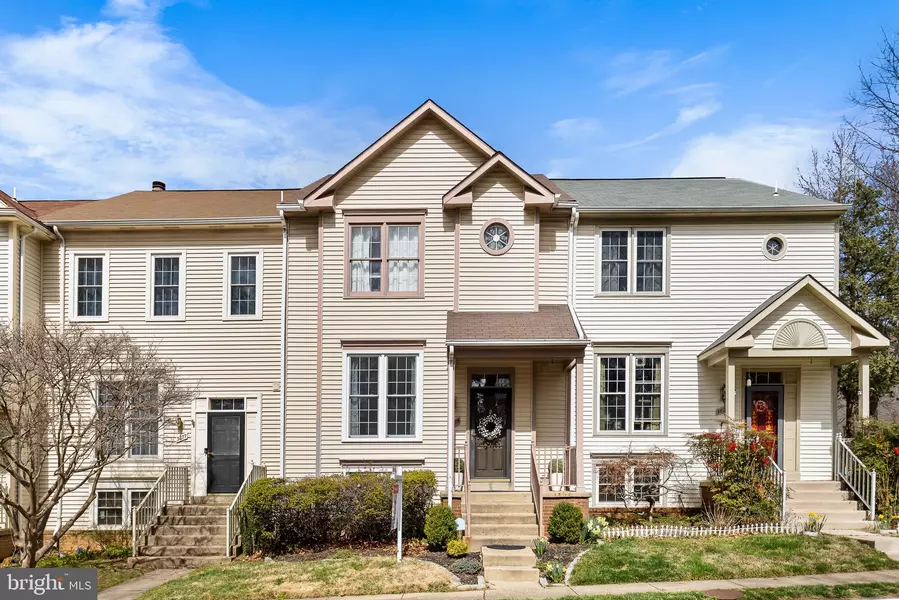 3875 ZELKOVA CT, Fairfax, VA 22033