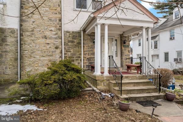 64 E PLUMSTEAD AVE, Lansdowne, PA 19050