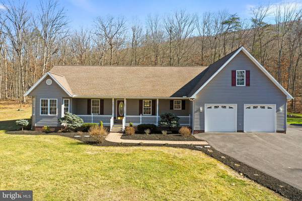 573 SUMMIT DR, Moorefield, WV 26836