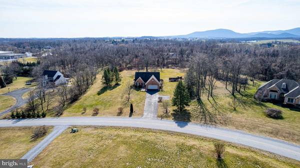 9189 APPLE JACK DRIVE, Mercersburg, PA 17236