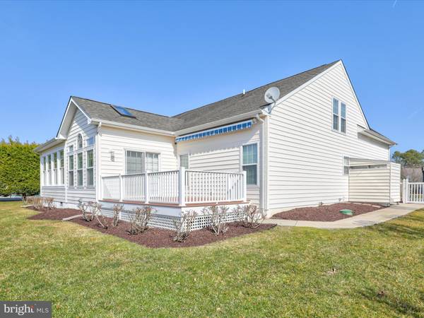 Ocean View, DE 19970,12 BAY PINE DR