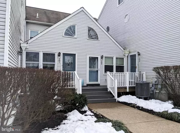 208 VICTORIA DR, Montgomeryville, PA 18936