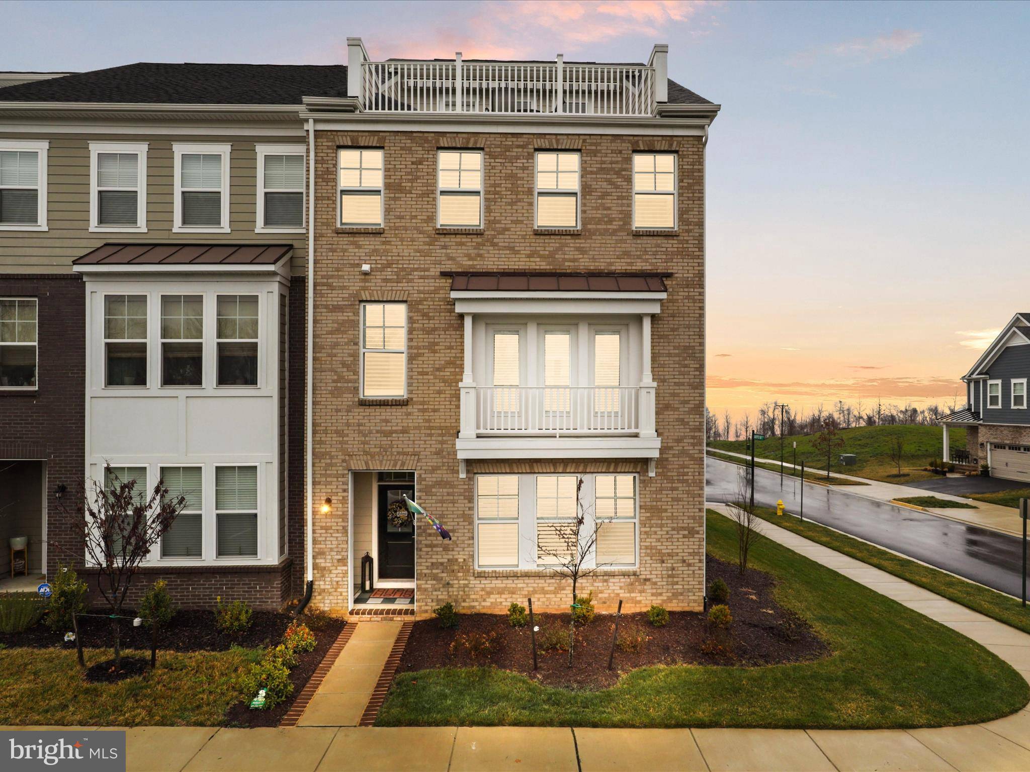 1450 MEADOWLARK GLEN RD, Dumfries, VA 22026