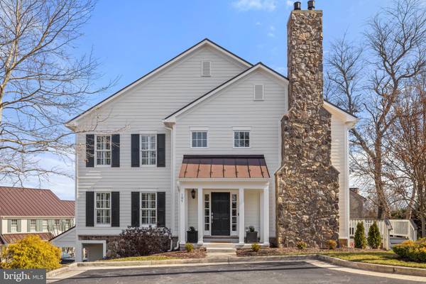 107 N JAY ST,  Middleburg,  VA 20117